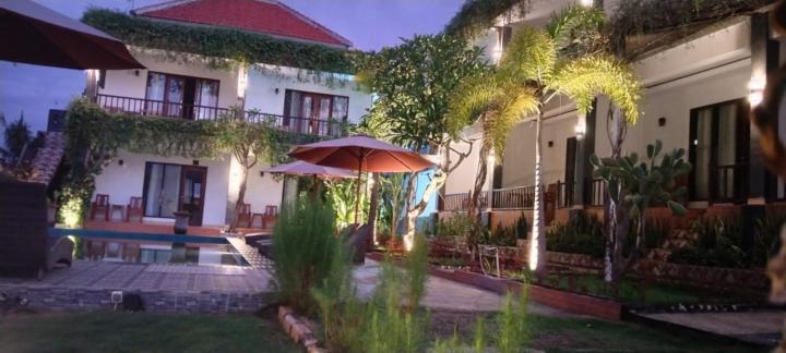 Tinggian Hill Retreat Hotel Batununggul Exterior foto